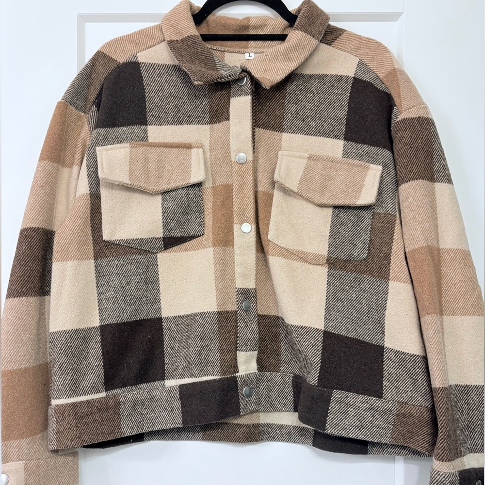Cropped Plaid Button-Up Jacket
